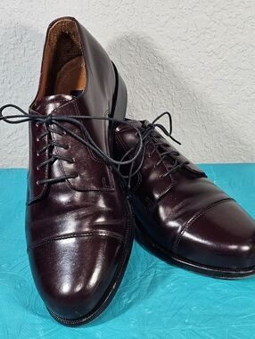 Bostonian | Shoes | Bostonian Mens Wenham Cap Burgundy Oxford Dress Shoe  Size 3 Wide E W | Poshmark